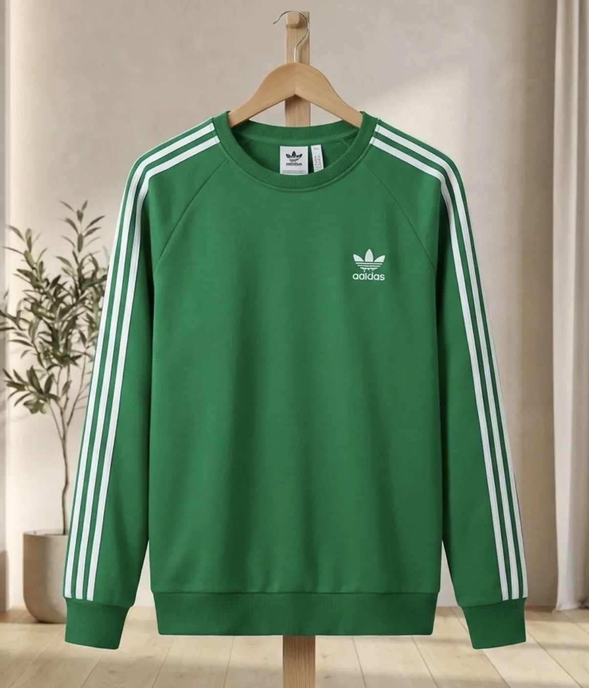 Свитшот adidas однотонный зеленый